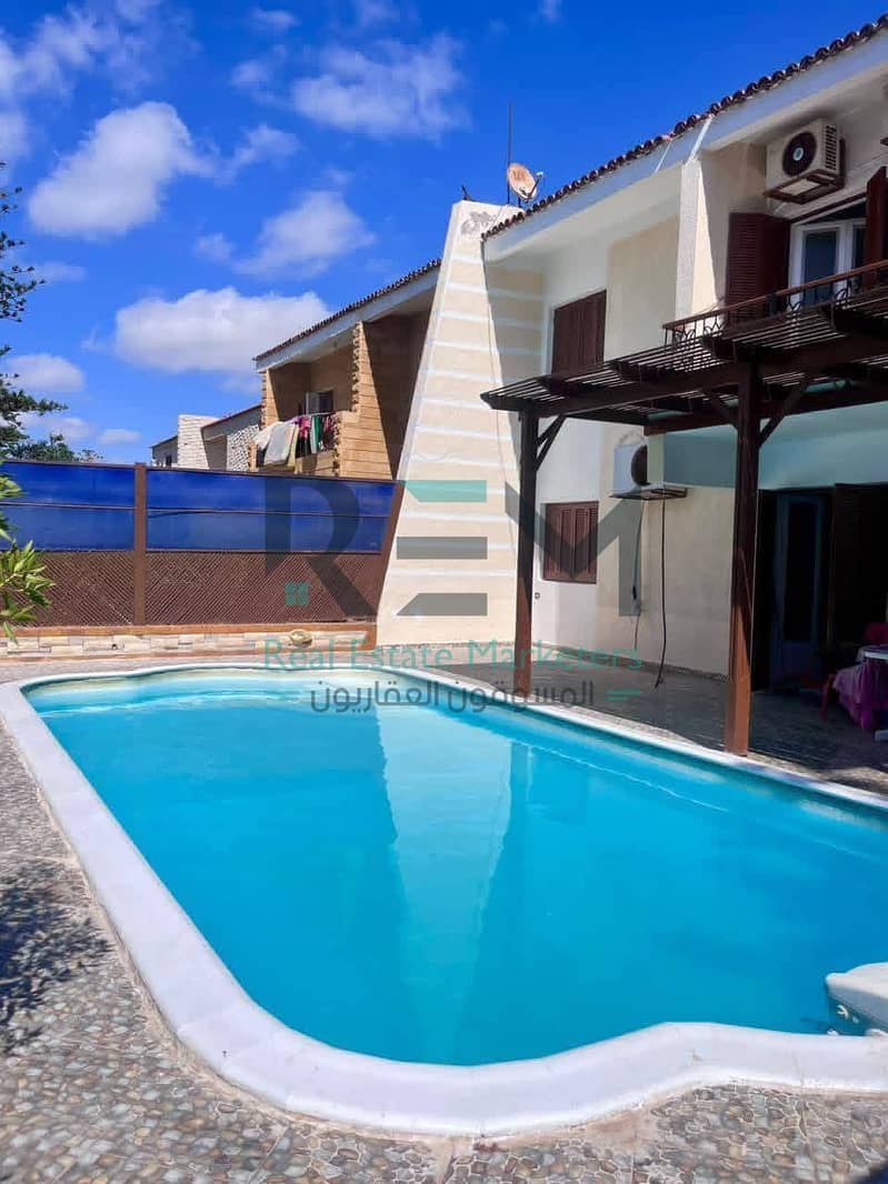 11 f8ec816a-beb9-4ab1-897a-f735bbe8d1c7. jpg