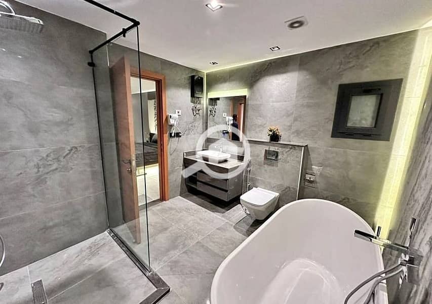 9 5ceb4d08-da70-462d-9b54-ae0bb1961cb9. jpg