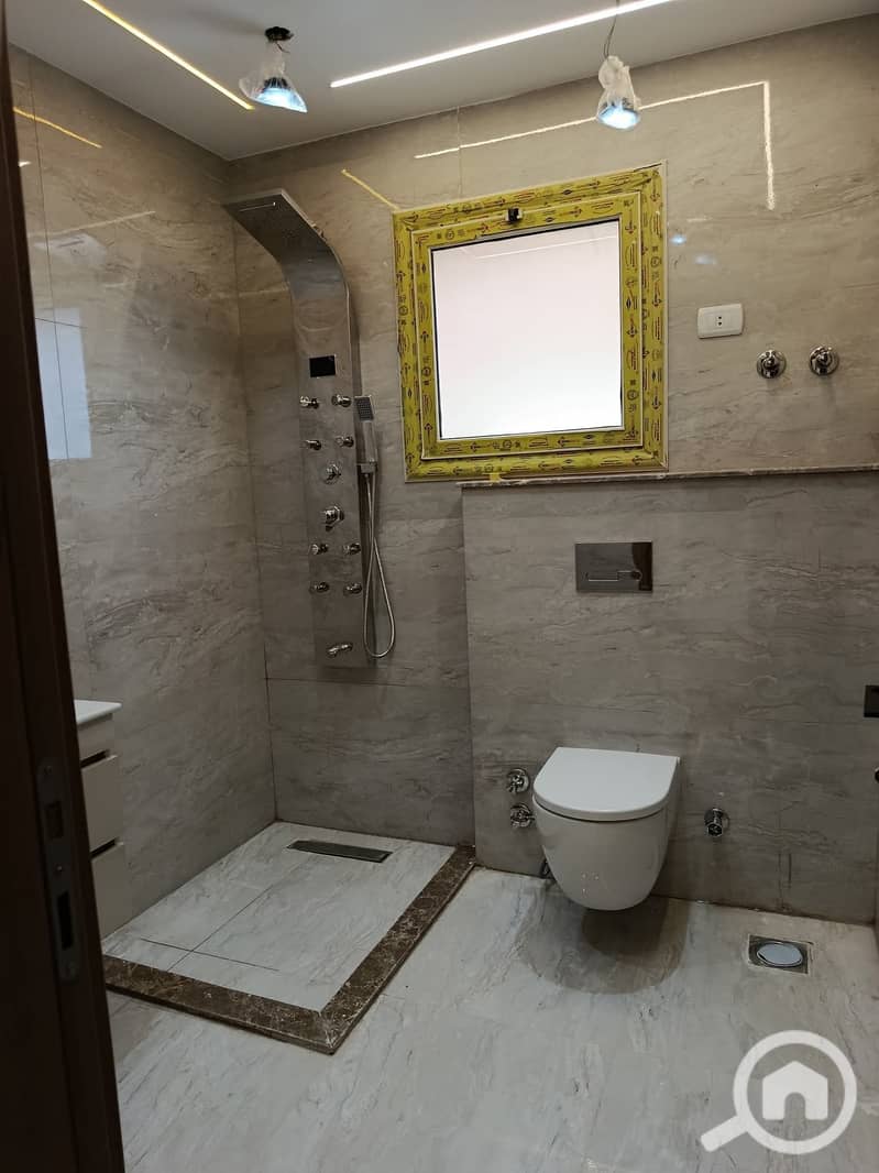 3 4b672bf2-117b-41db-b1d0-e5ee9aeb7a92. jpg