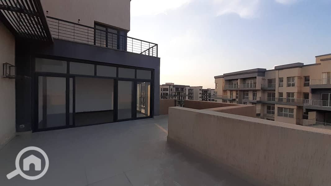 8 ed833e61-9c8d-4811-9b1f-24be85639ad9. jpg