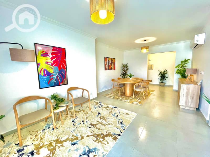 4 051066e6-6526-4e69-9f8b-8af487601c51. jpg