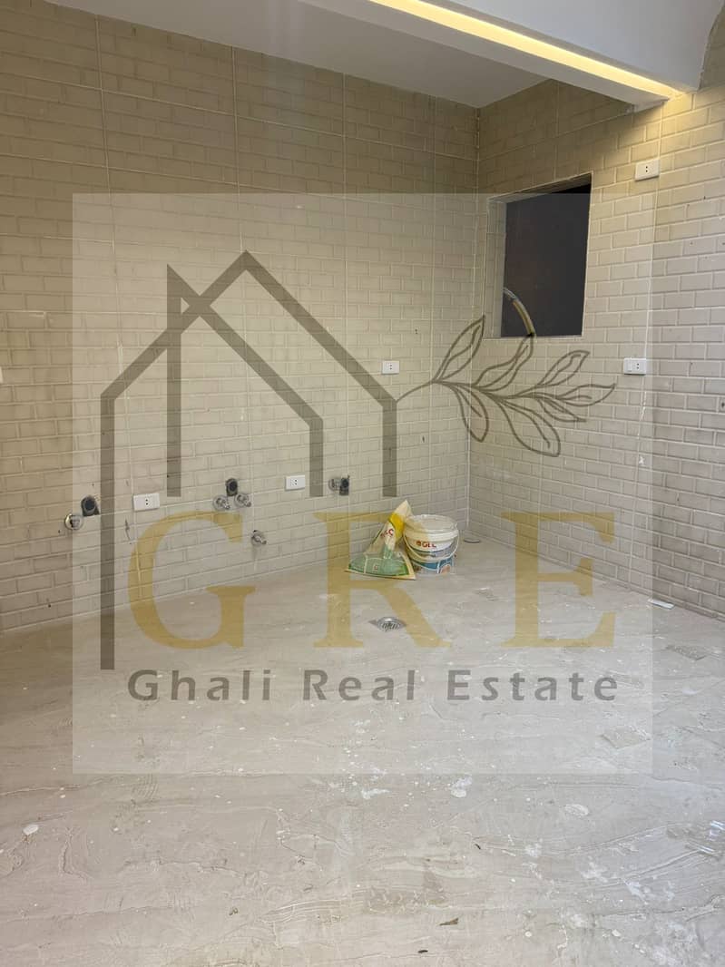 3 05abb042-fc14-4c11-a351-3e54b0873cf5. jpg