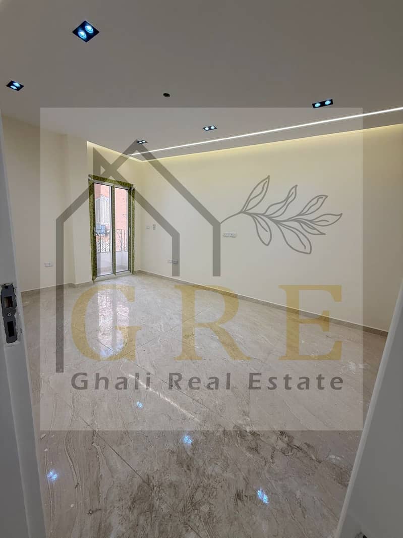 4 9ae2f890-69d0-4ca0-9bb7-3ffb1a8939a5. jpg