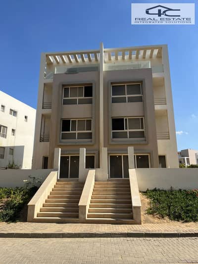 4 Bedroom Duplex for Sale in New Cairo, Cairo - WhatsApp Image 2026-01-28 at 4.20. 03 PM. jpeg