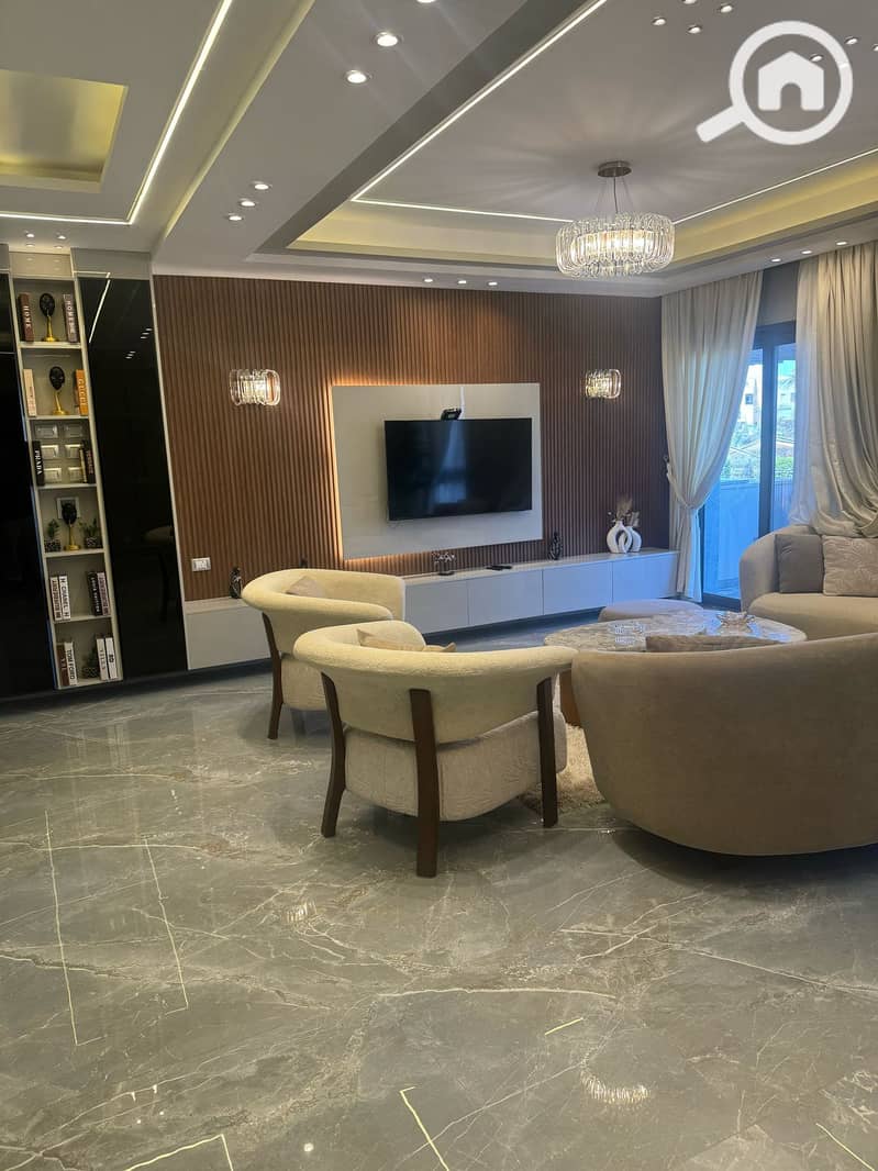 9 edd7b1f6-1b33-41f6-b6de-ccad84baa7b4. jpg