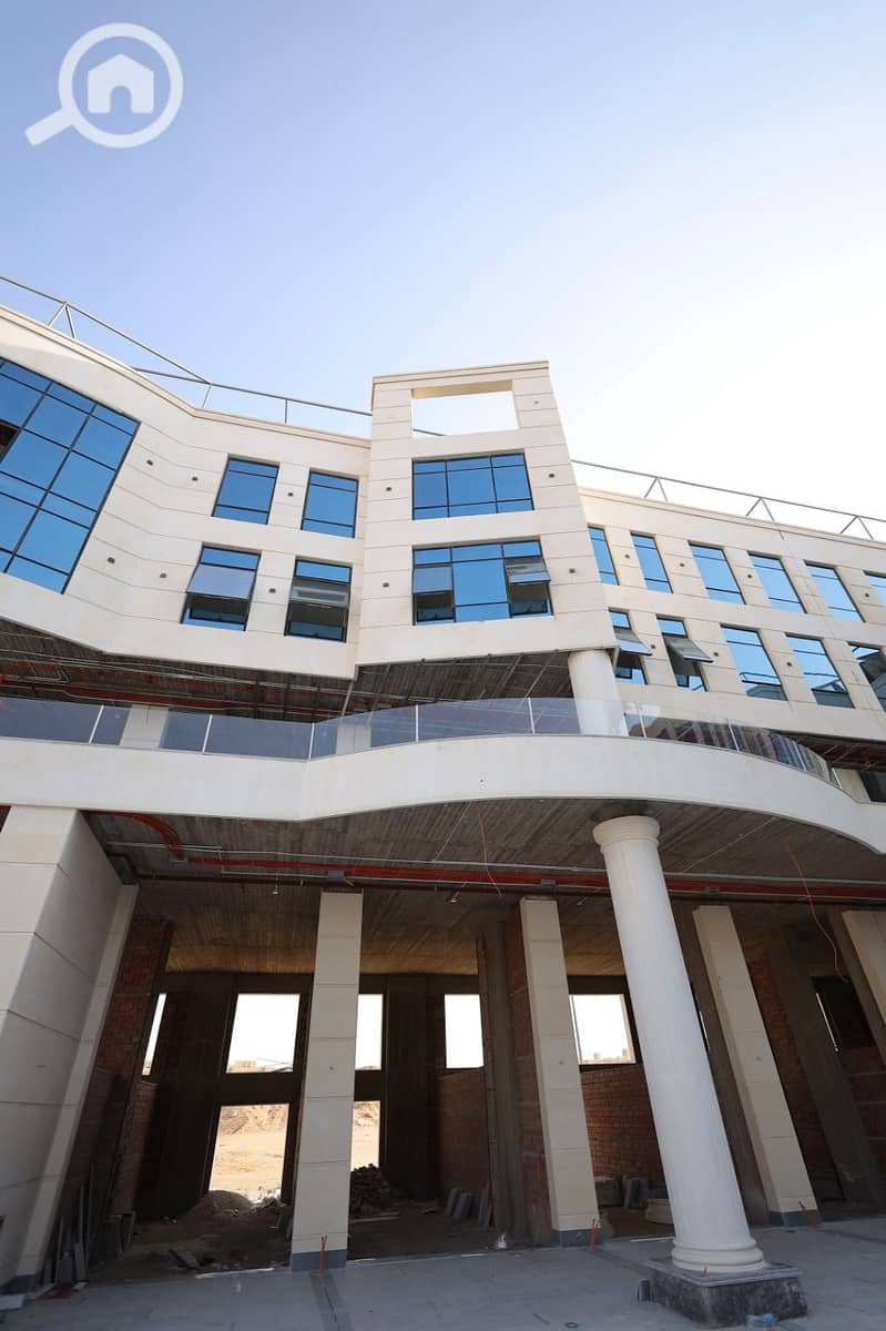 3 13e77355-1f70-41d8-8904-b0e4f8076a73. jpg