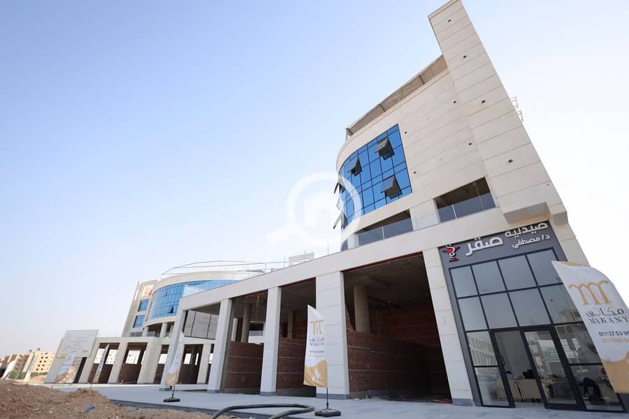 6 95b73e41-bbf8-418e-8889-6c2554c755f1. jpg