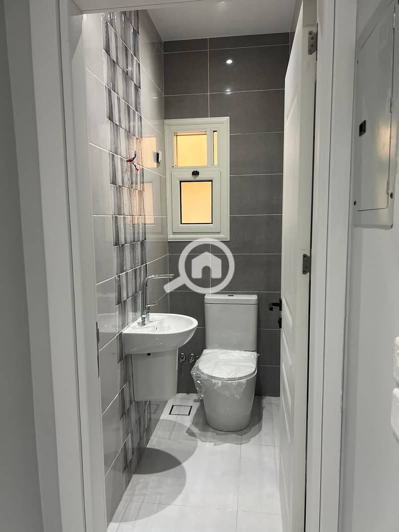 12 WhatsApp Image 2026-01-29 at 12.22. 22 PM (1). jpeg