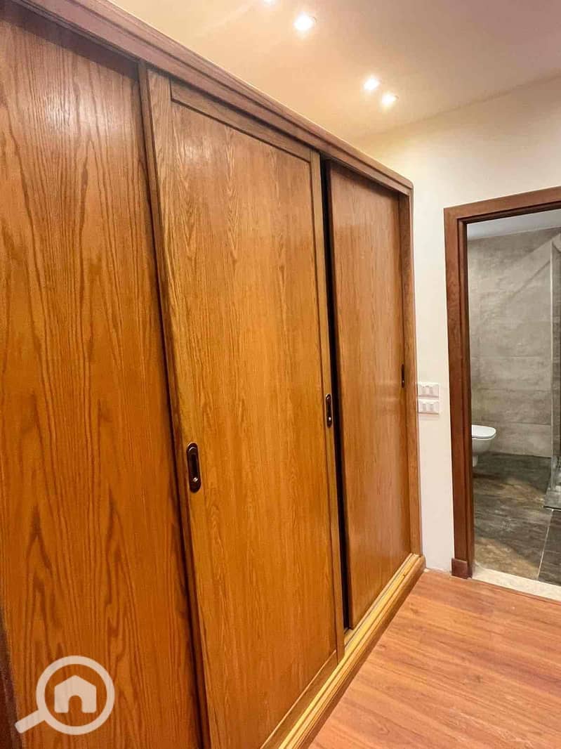 20 eec0a560-7161-4d1c-b58c-f5fb5b8763f2. jpg