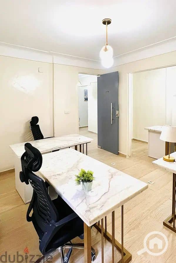 2 641c0726-4c42-4a65-8709-eb188de3b178. jpg