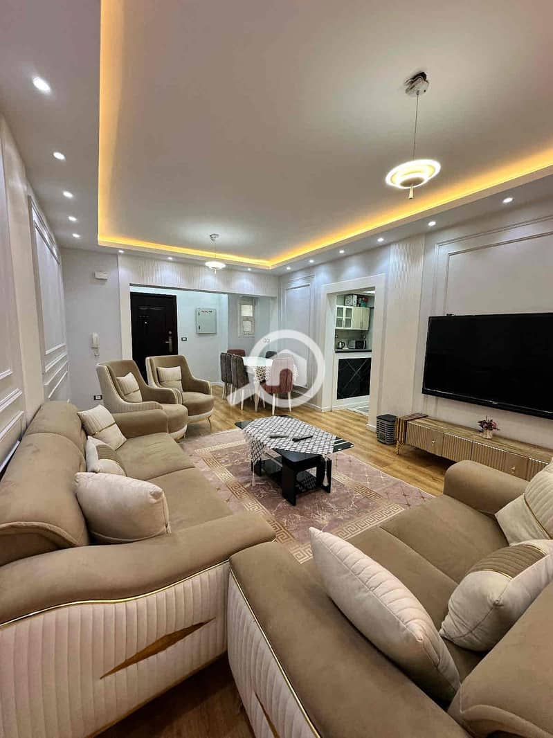 3 28b45171-39e4-43be-8d61-d2feaaf9e8eb. jpg