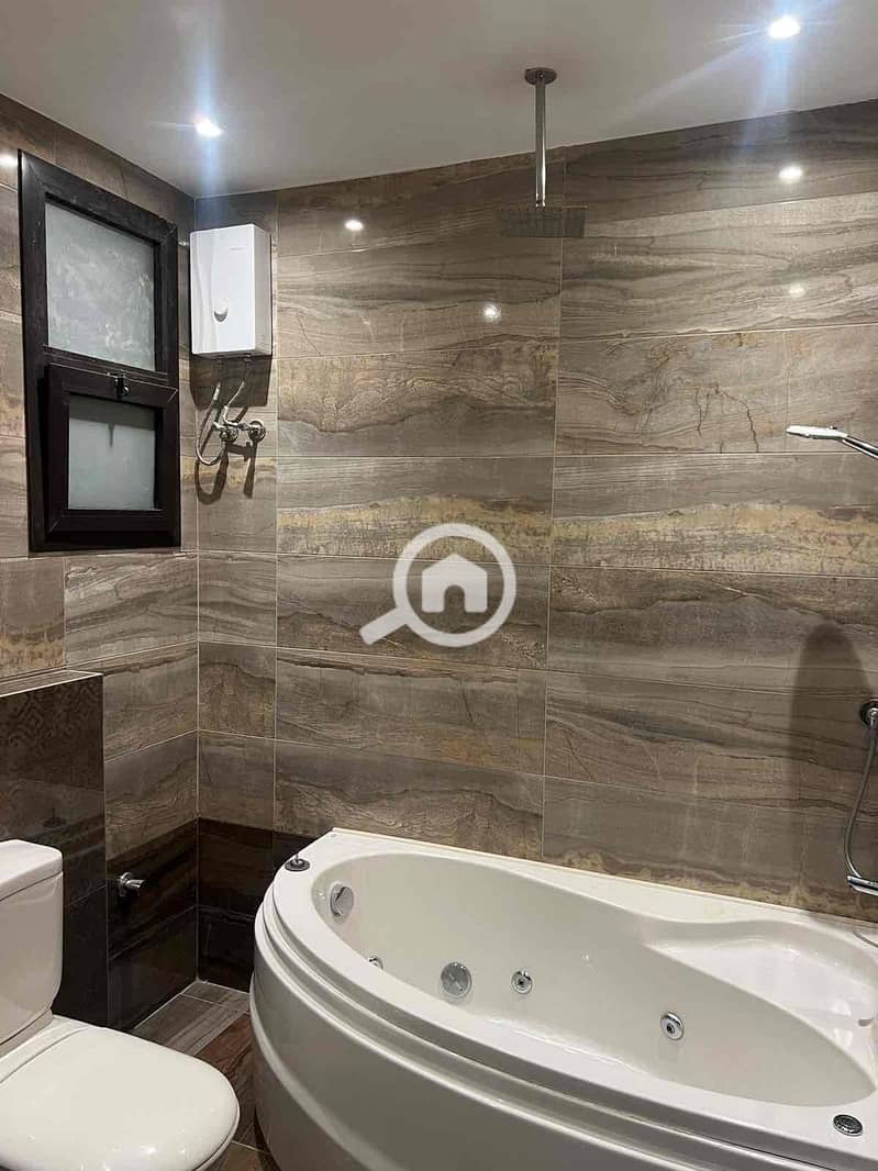 7 cc358ca5-6f61-45f7-8eba-db8688c1eb00. jpg