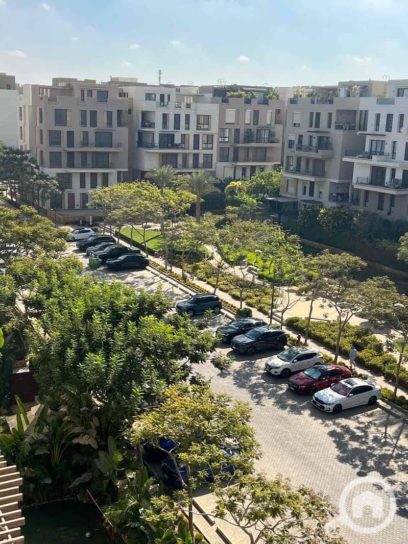 11 564195f6-e934-483f-b6b7-381e2701a591. jpg