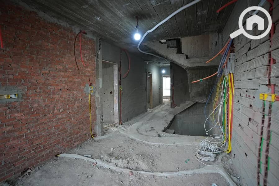 7 44da01ff-b50f-4b15-841b-1f2459f223af. jpg