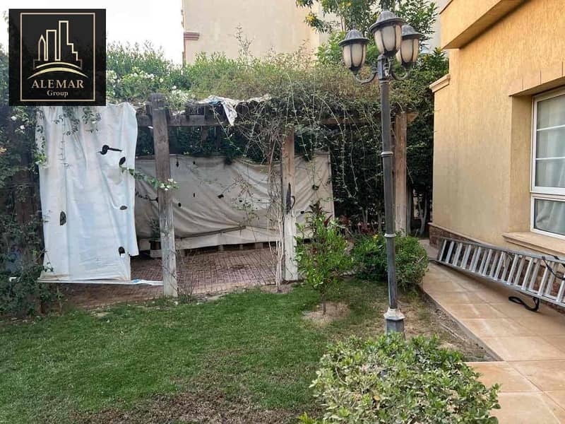 7 fd7f2e62-462d-4f8b-9da9-a48dc6f64538. jpg