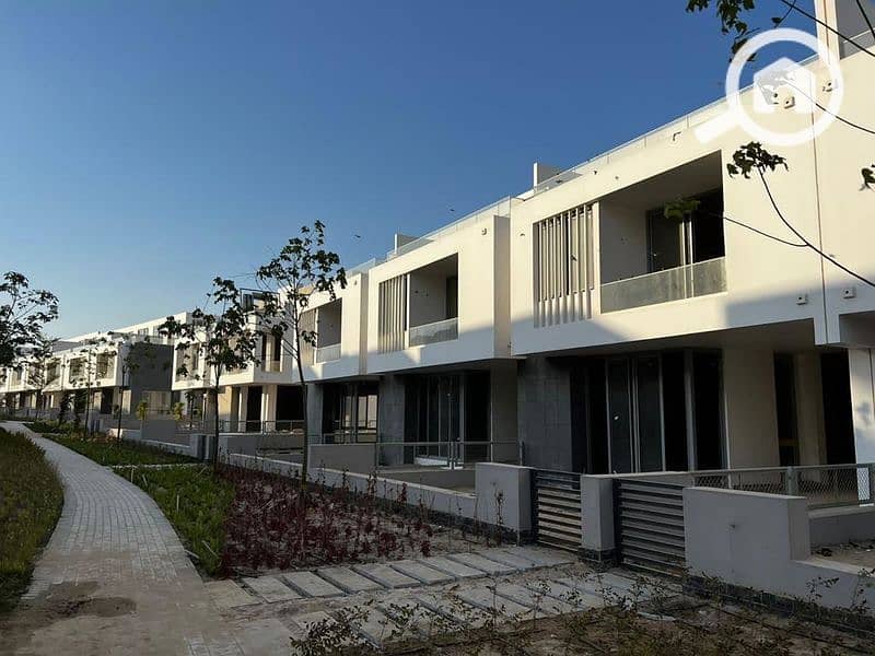 22 WhatsApp Image 2024-08-26 at 12.44. 57_f0ba1631 - Copy (2). jpg