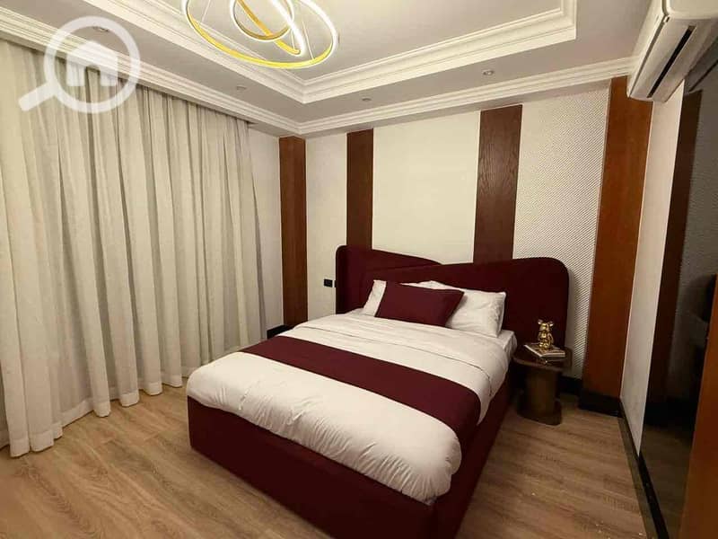 4 a0472cda-6e7f-4de8-a572-59c455acc3e5. jpg