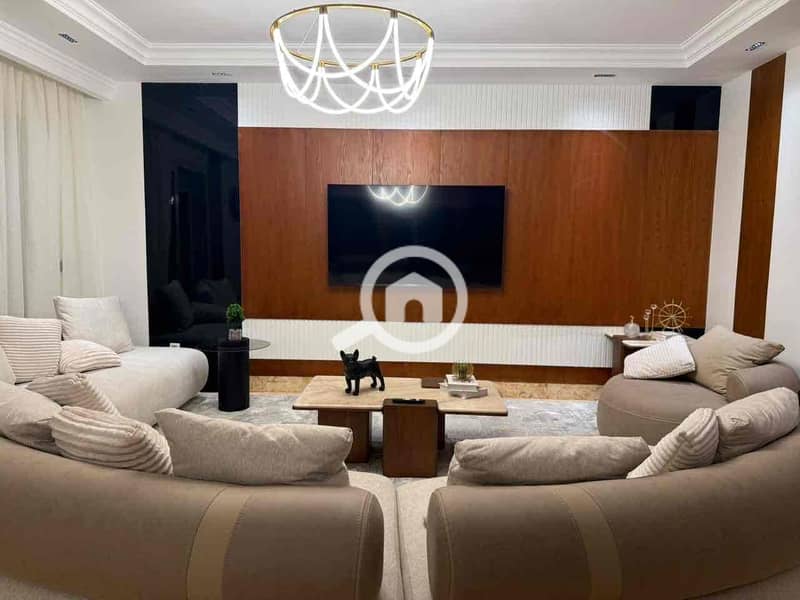 17 d8d6d878-6baf-42dc-a024-1bb880e214c5. jpg