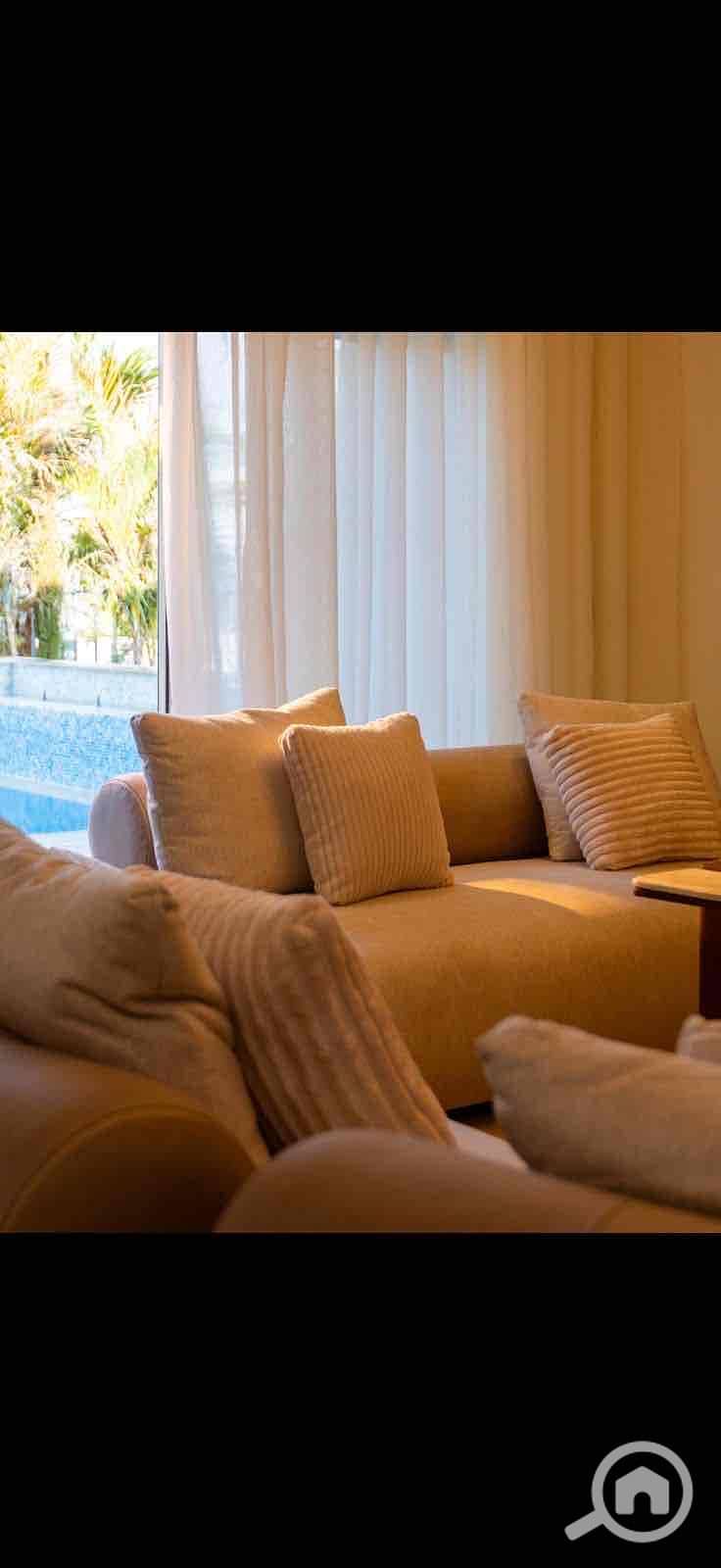 26 8e8968e4-c7e0-4f55-9b7e-308af775b627. jpg