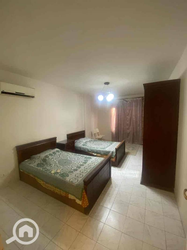 4 8a17dcc6-74a6-45f7-8b45-be8adb2810d5. jpg