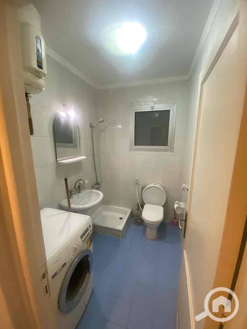 11 e7c71417-6aae-48ff-a21f-e24eee80844d. jpg