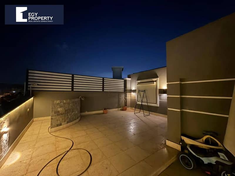 9 615947348_122277793436239446_6548792687812152778_n. jpg