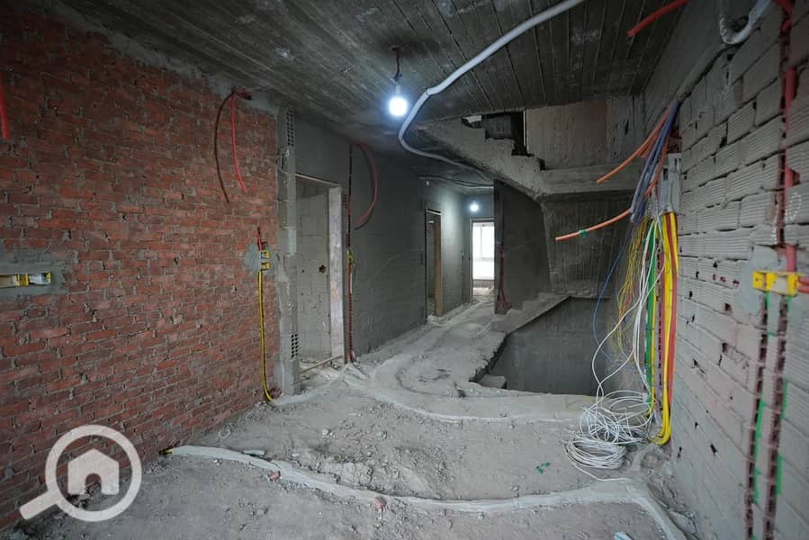 7 44da01ff-b50f-4b15-841b-1f2459f223af. jpg