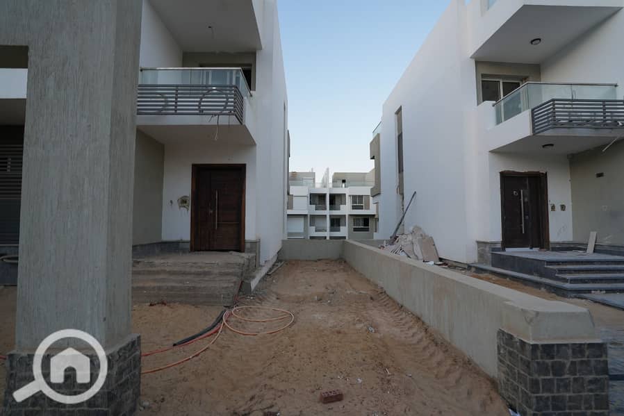 16 09d3a6f9-48b8-43b3-b6c1-08cdf992fc1d. jpg