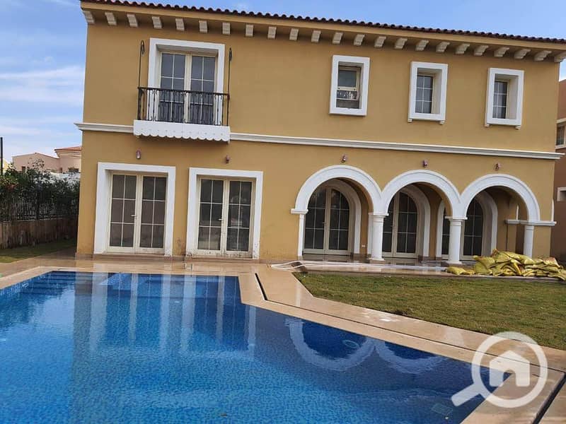 8 610774133_1393002559091657_4662274894374226806_n. jpg