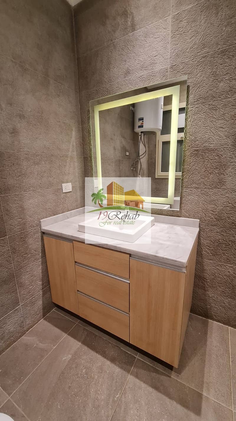 10 WhatsApp Image‏ 2026-01-19 at 10.48. 29. jpeg