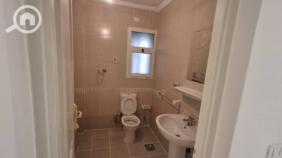 6 4fa4db58-14a4-4328-a71c-6f38fcfbfde1. jpg