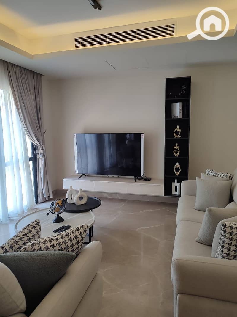 6 33a1ab2a-5da7-4c74-8332-bbb06e426eea. jpg