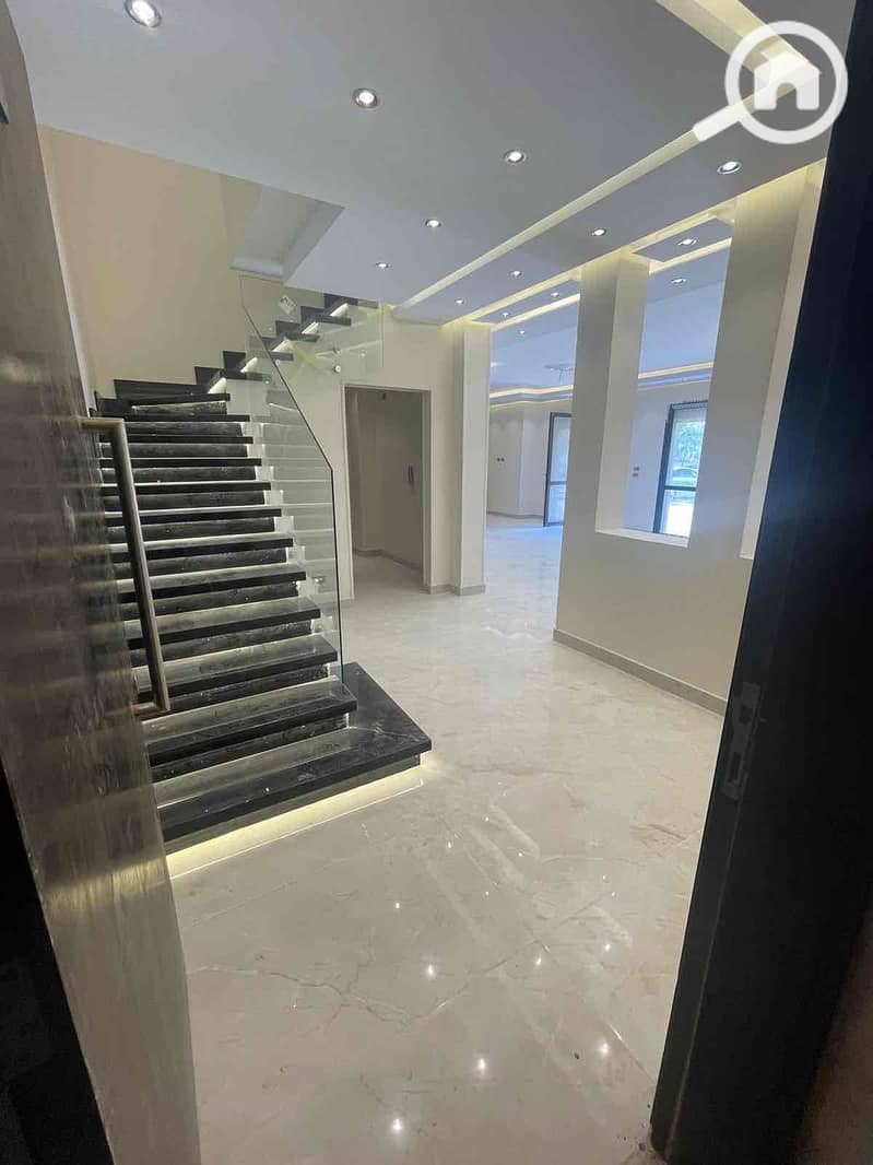 9 d2607954-708a-4411-ac6d-eaf2e9f7512b. jpg