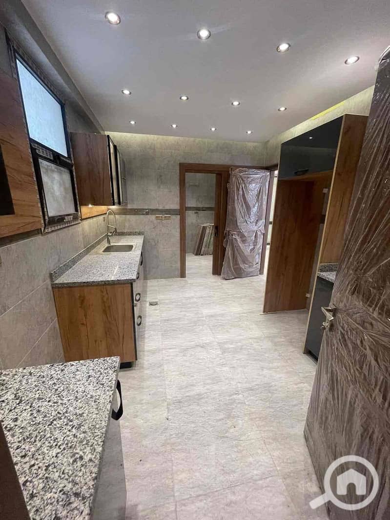 10 cbc203da-4d57-4514-be12-48fcaa75d300. jpg