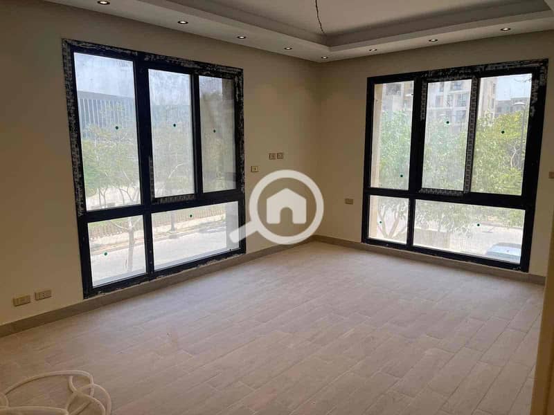 18 3534ba75-1b11-4734-ac33-030bfe4b1483. jpg