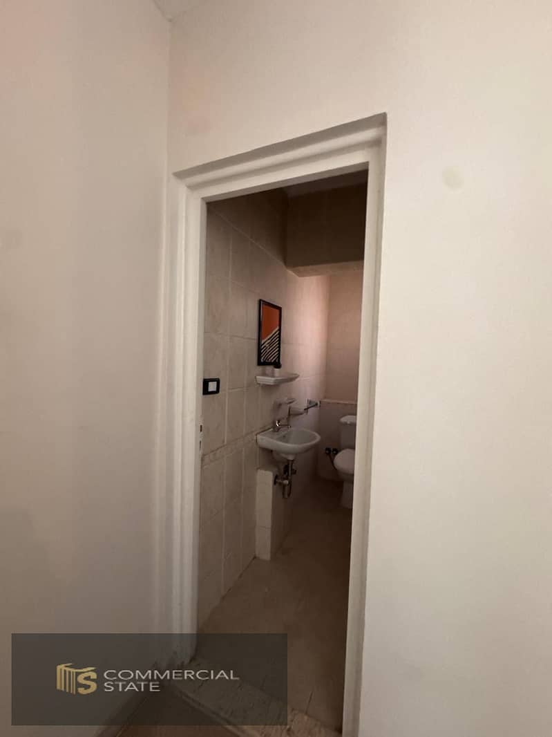 4 WhatsApp Image 2025-09-30 at 20.53. 45 (5). jpeg