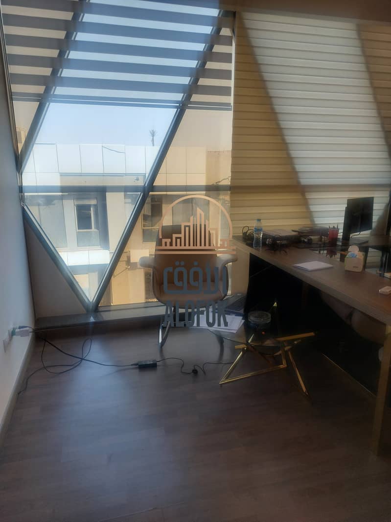 4 WhatsApp Image 2026-01-29 at 14.40. 42 (1). jpeg