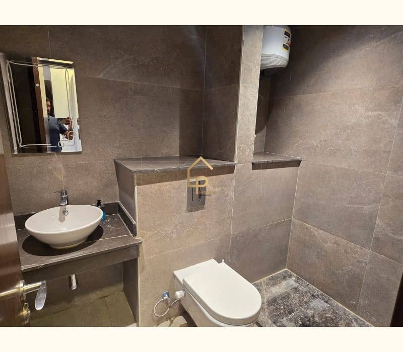 5 WhatsApp Image 2025-09-29 at 4.01. 01 PM. jpg