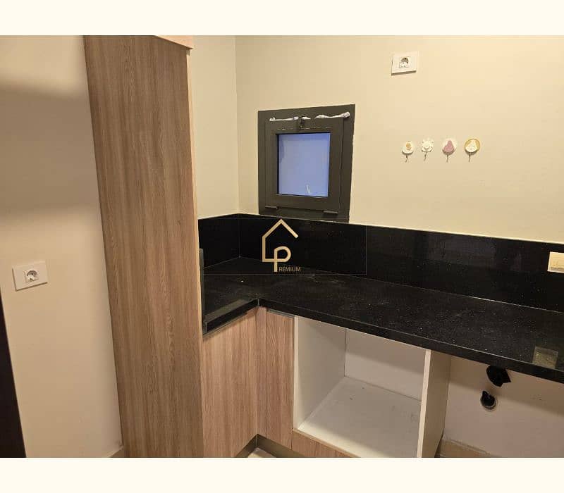 8 WhatsApp Image 2025-09-29 at 4.01. 03 PM (2). jpg