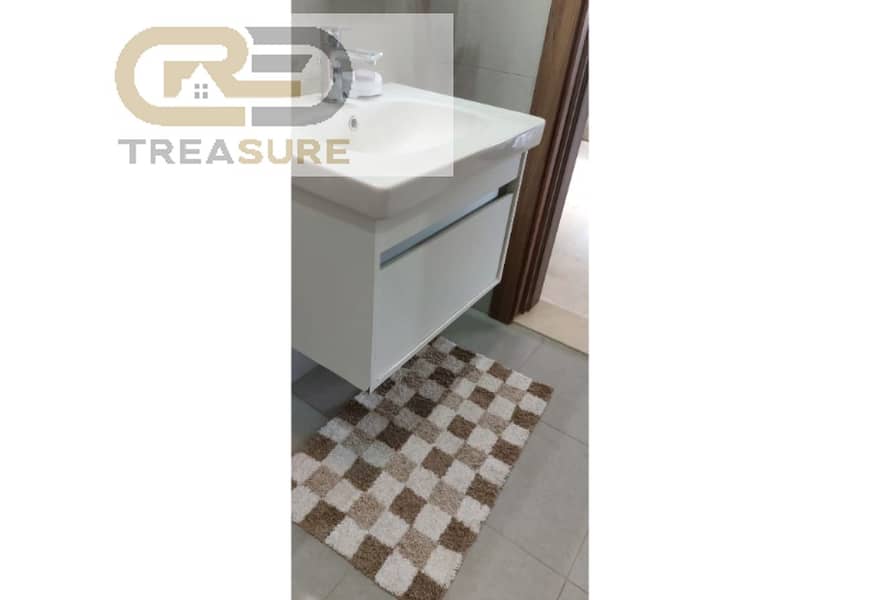 9 39f0dece-eb54-4475-b6d1-b63998ad5dfe. jpg