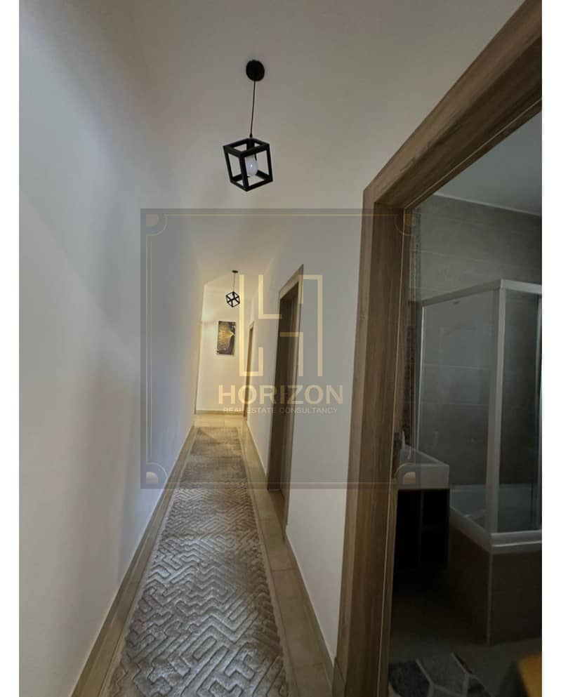 5 WhatsApp Image 2025-10-28 at 6.45. 50 PM (2). jpg