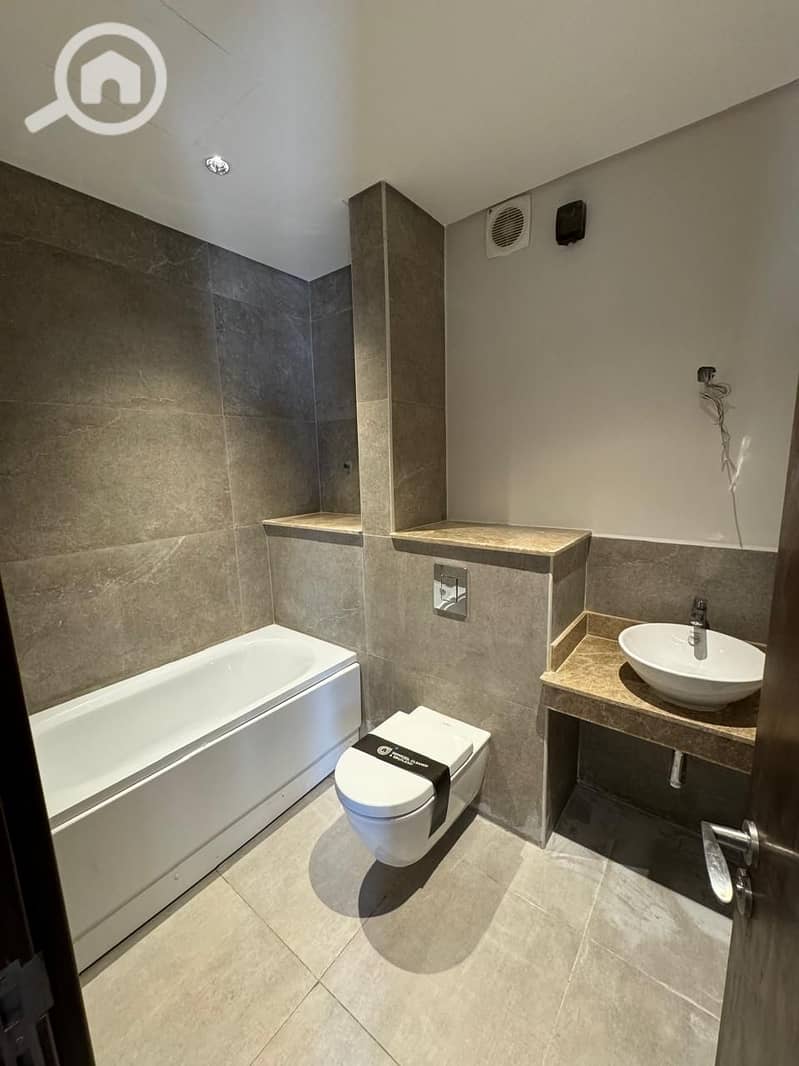 6 WhatsApp Image 2025-05-20 at 3.53. 07 PM (1). jpeg