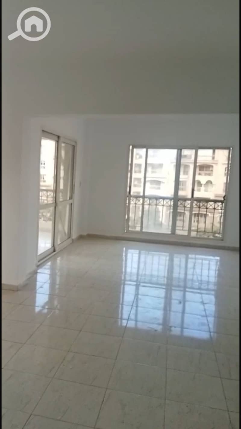 2 0c8037b4-1ec3-4a87-9761-b6544611fad2. jpg