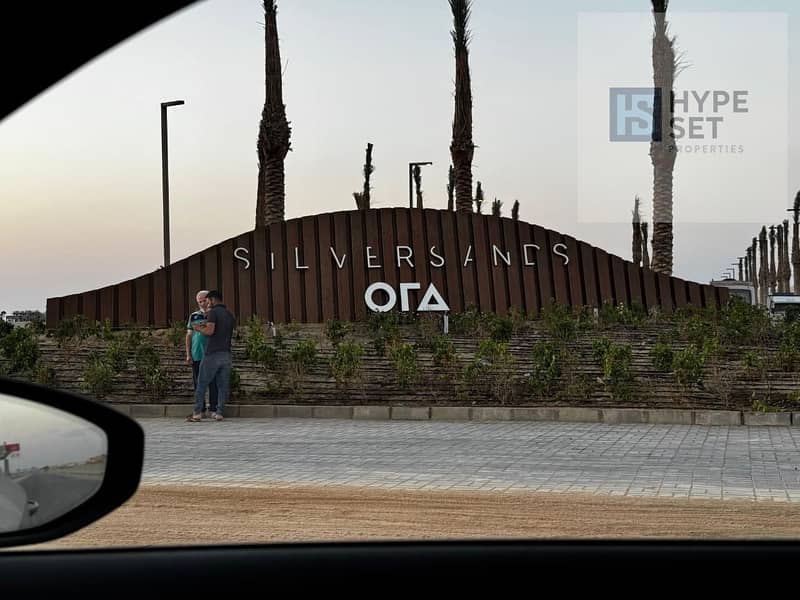 14 b415ac5c-44e1-43b6-a413-37b2f4632e9a. jpg