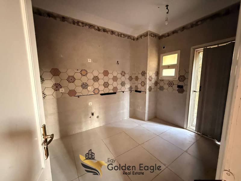 7 623102944_1570384800858713_7795186395431674220_n. jpg