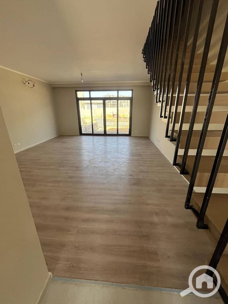 8 WhatsApp Image 2025-05-19 at 14.18. 42_d0412739. jpg