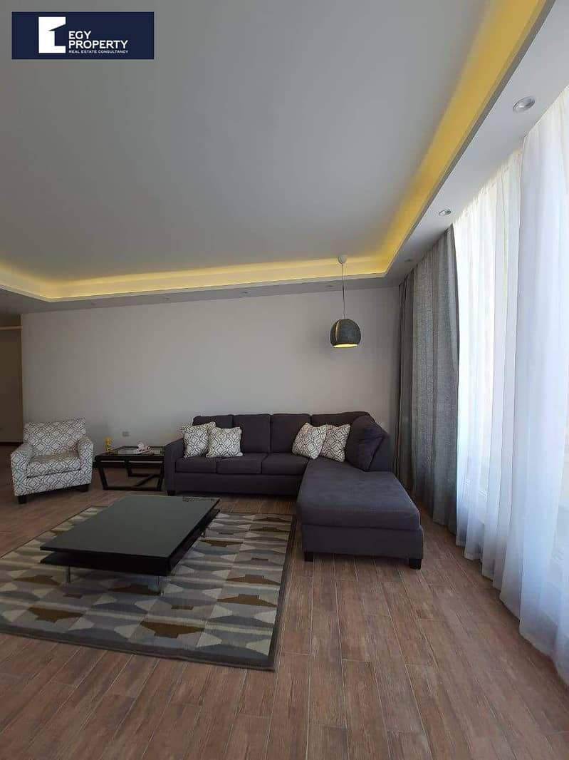 10 _files_dbff60d9-8f41-4a70-b422-23ae111eda7e. jpg