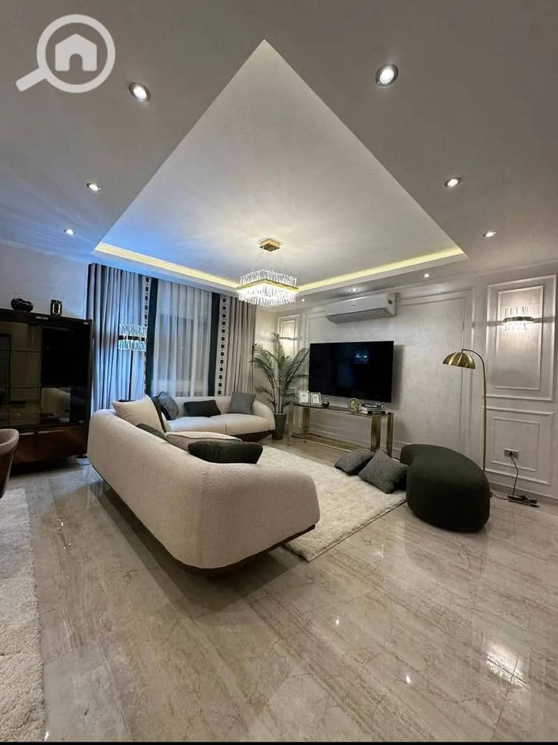 2 9f5b803a-3758-40c0-80e5-b03029cea8b8. jpeg