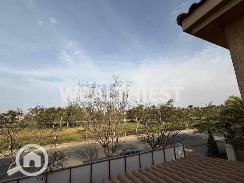 6 4067772e-fdda-4259-99b5-37d24491960d. jpg