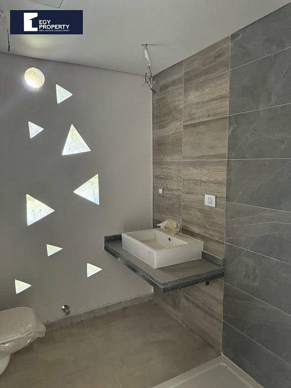 11 _files_vvvvvvvvv. jpg